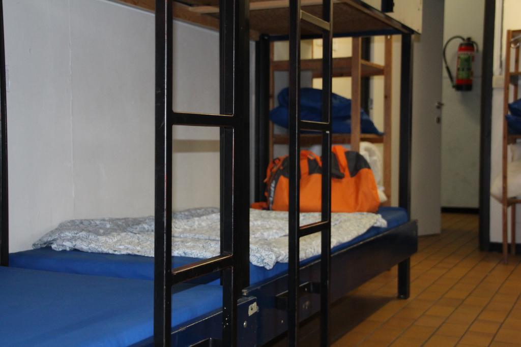 Sailcenter Limburg Hostel Kinrooi Екстериор снимка