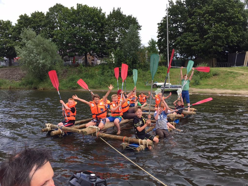 Sailcenter Limburg Hostel Kinrooi Екстериор снимка